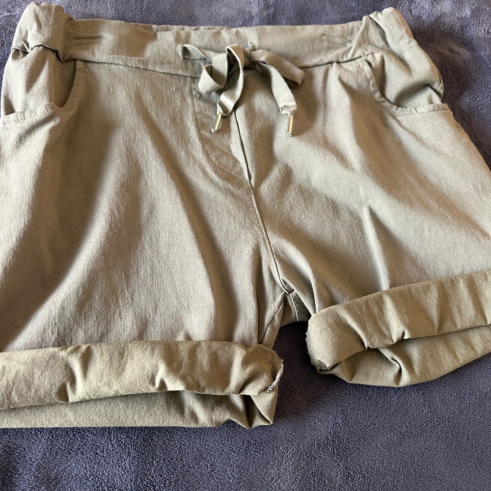 Khaki Women's Cargo Shorts
